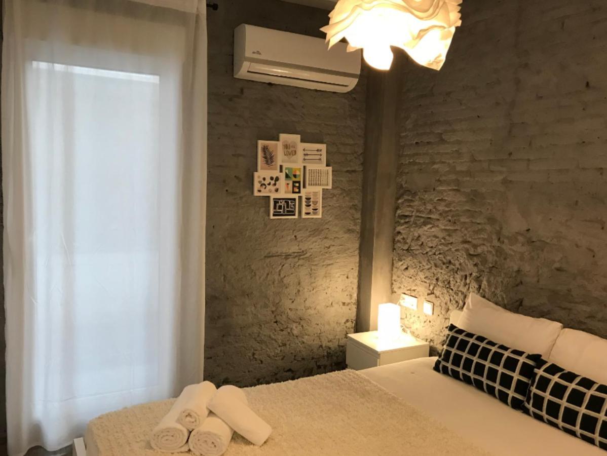 Pequeño alojamiento con Mini Piscina temperatura ambiente - WIFI Free Valencia Exterior foto