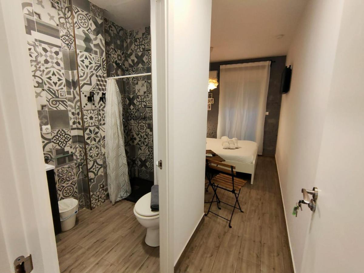 Pequeño alojamiento con Mini Piscina temperatura ambiente - WIFI Free Valencia Exterior foto